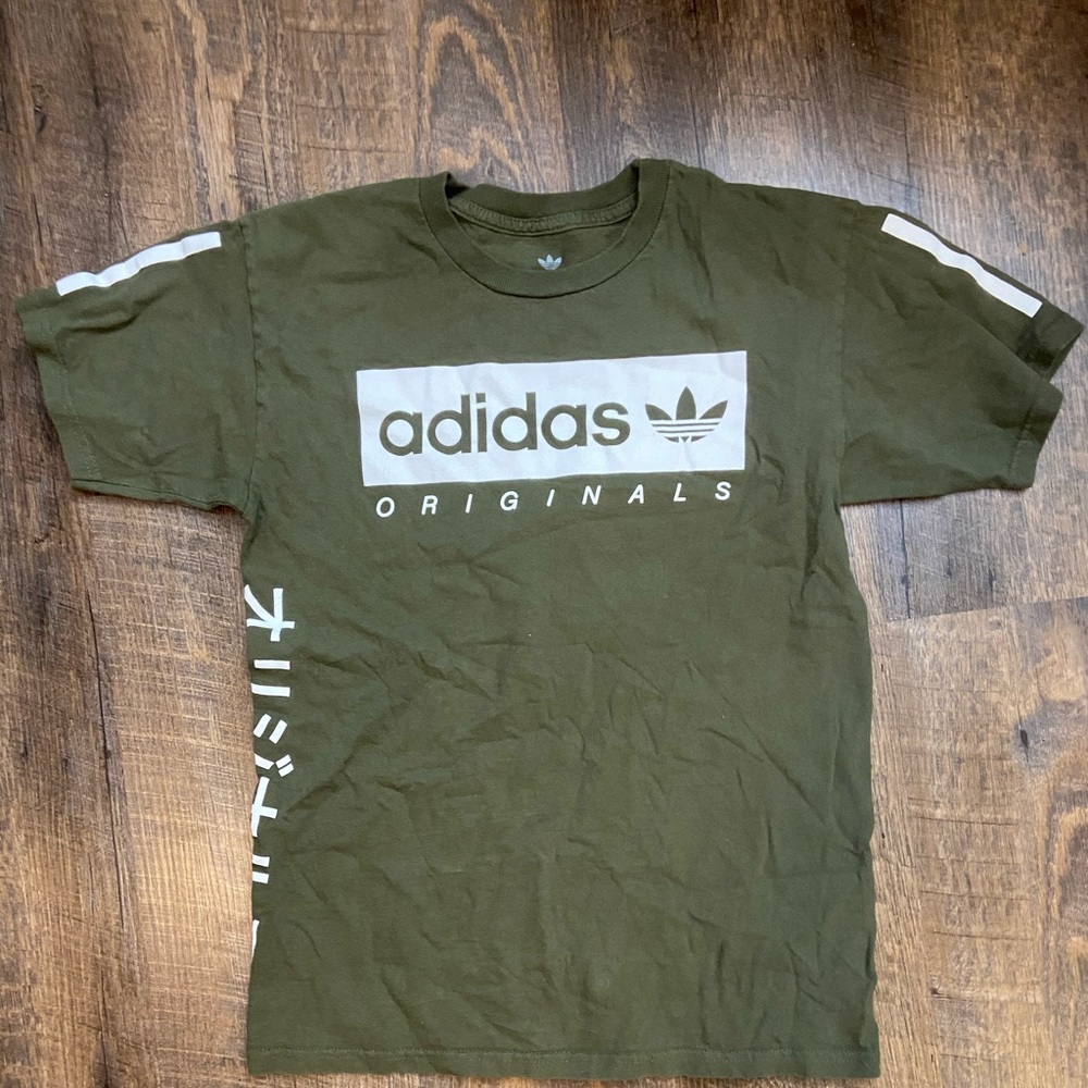 Adidas tee